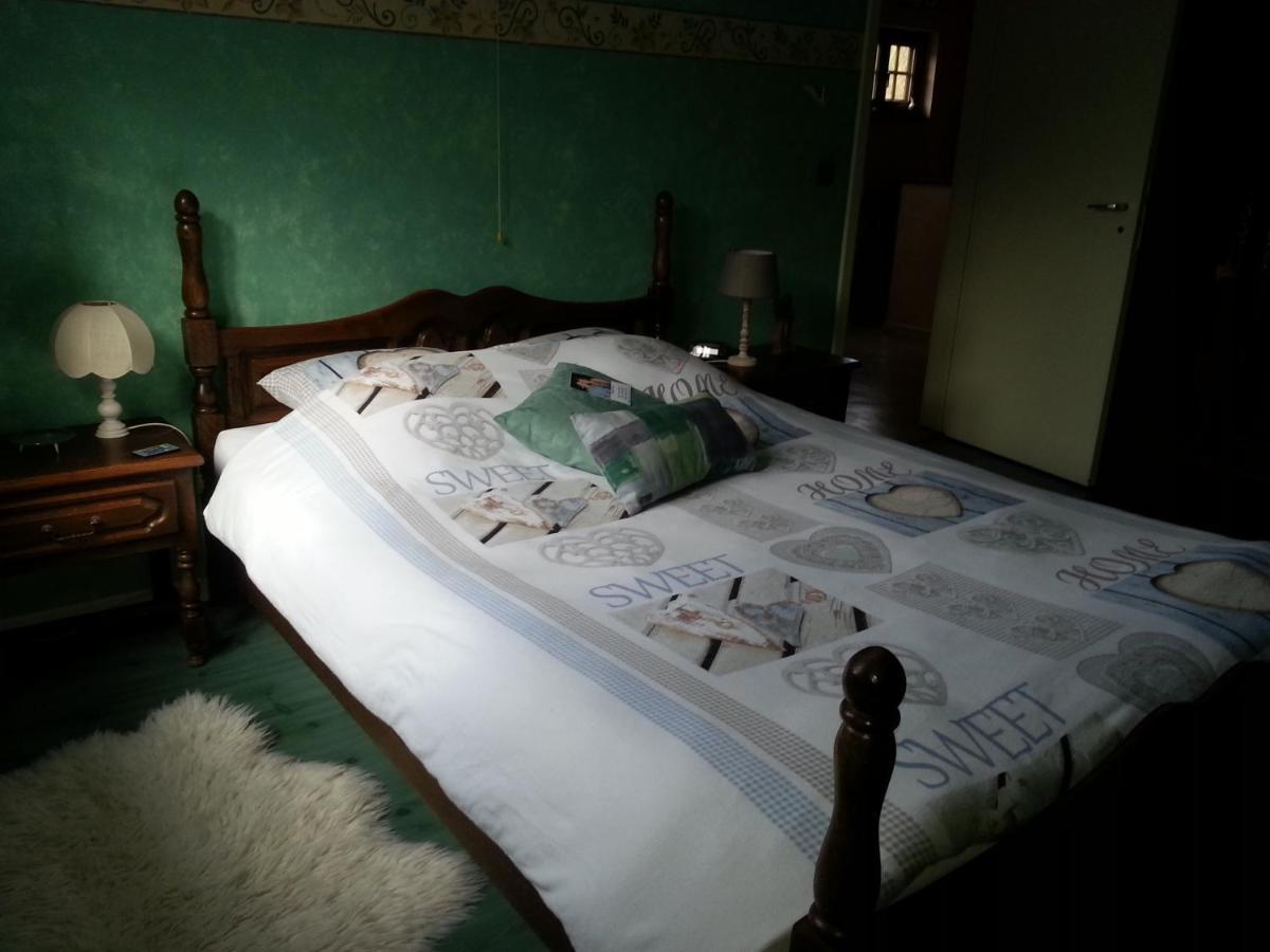 尚布雷泰菲尔住宿加早餐旅馆 吕斯坦 外观 照片